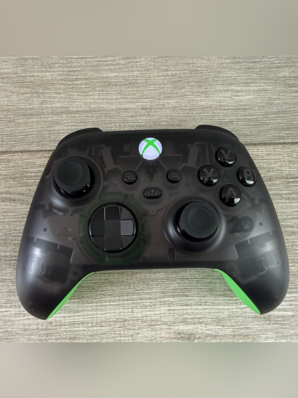 Microsoft Xbox 20th Anniversary X20 Wireless Controller for Xbox Series X New